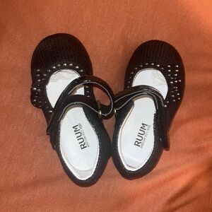 Brand new RUUM baby girl sparkle maryjane black dress shoes black houndstooth